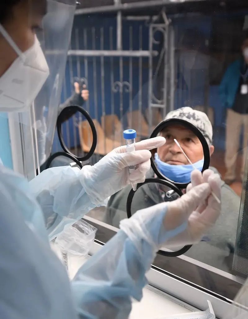福田欧辉纯电动“移动实验室”上线运营，助力智利新冠病毒检测