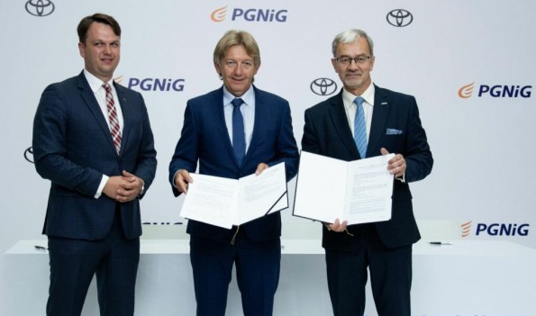 推进氢技术，波兰石油和天然气公司与丰田签订氢燃料协议