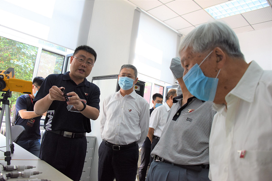 解放研发七十载打造七代产品 彰显技术实力