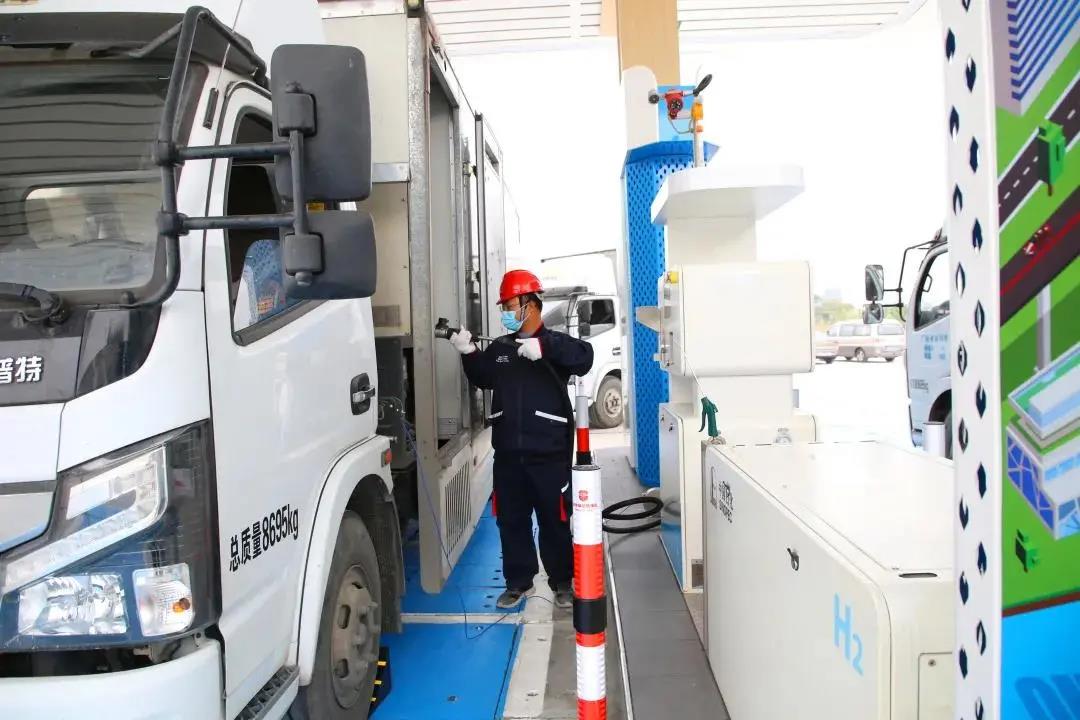 中石化在广东第二座油氢合建站正式开启试运营！