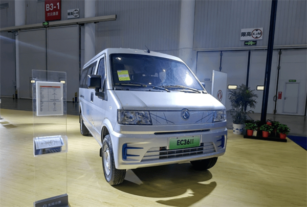 电卡简报（2023年11月3期）：2023武汉商用车展上的电动卡车