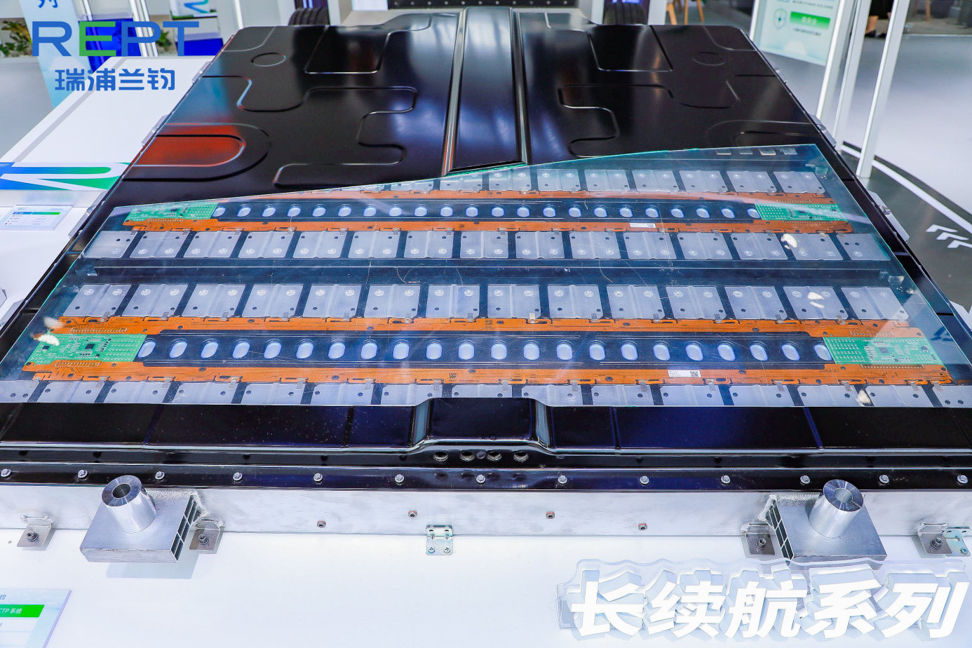 电卡简报（2024年4月2期）：电池企业北京车展竞技