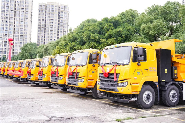 瑞浦兰钧引领重卡电动化，100台纯电自卸车项目首批顺利交付