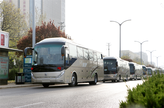 从客车头部企业销量下滑看国内公交客源流失与运营困境