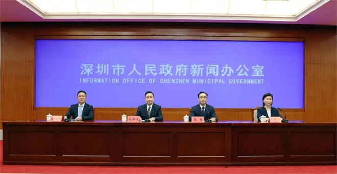 超充破局，电动重卡啃下 “补能焦虑” 硬骨头